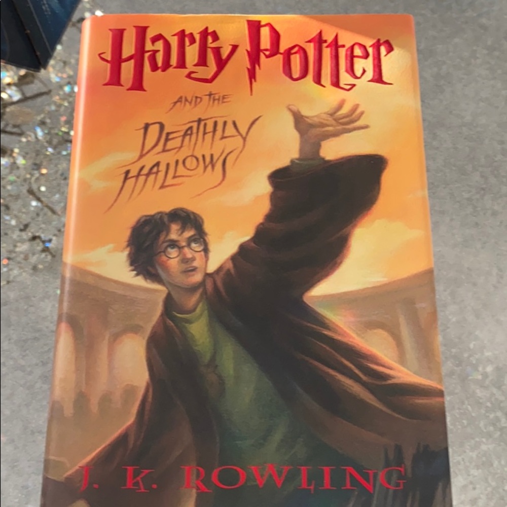 JK Rowling Harry Potter and the Deathly Hallows